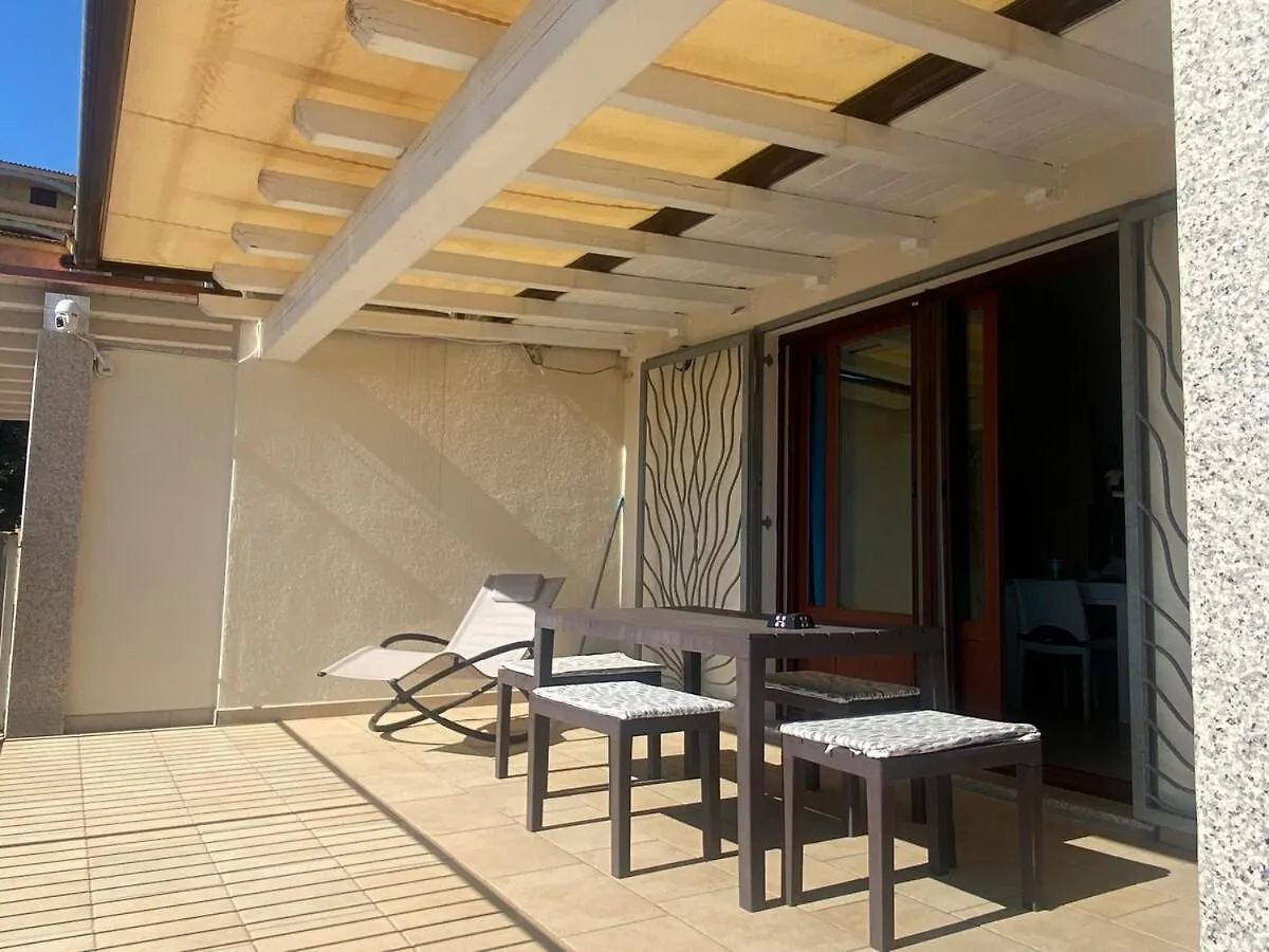 Villa Puddu Beautiful Sea View With Garden Lu Lioni